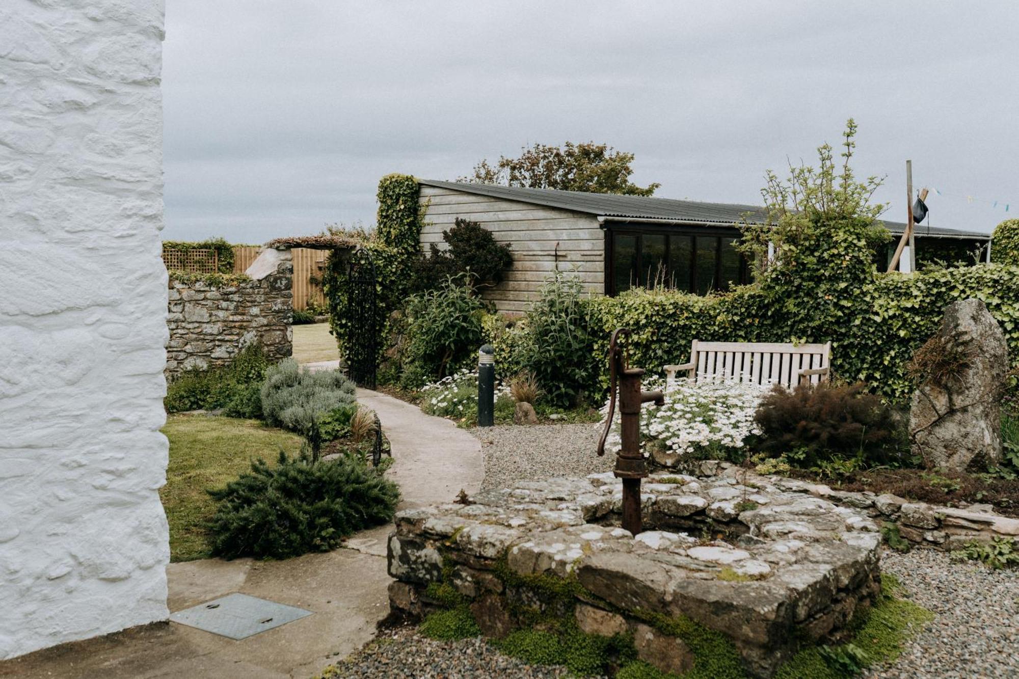 Treleddyn Farmhouse Villa Saint David's Exterior foto