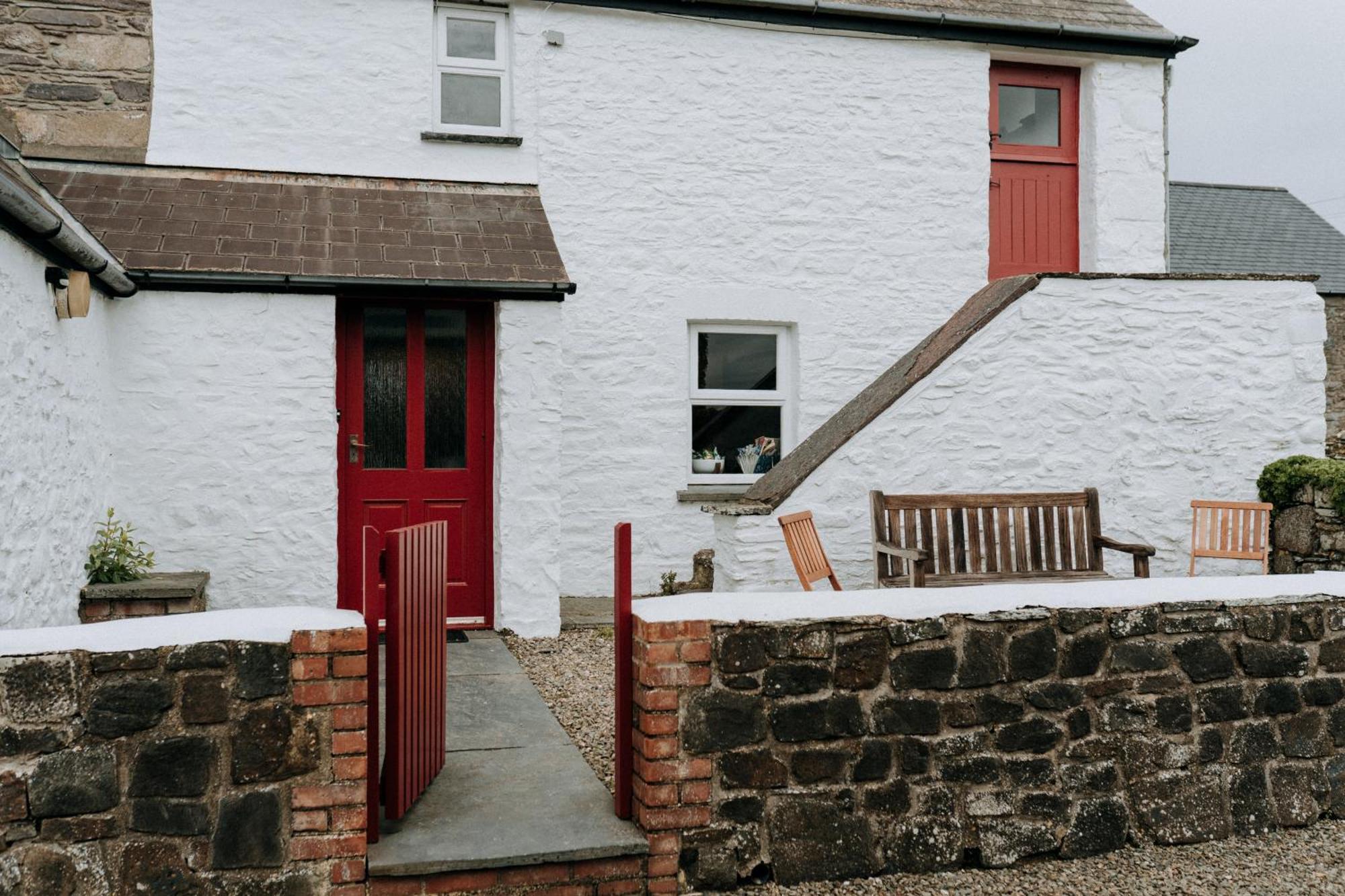 Treleddyn Farmhouse Villa Saint David's Exterior foto